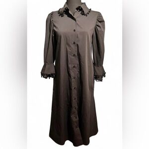 Love x Design Elegant Black Button-Down Dress With Tassels and Puffy Sleeves SzS